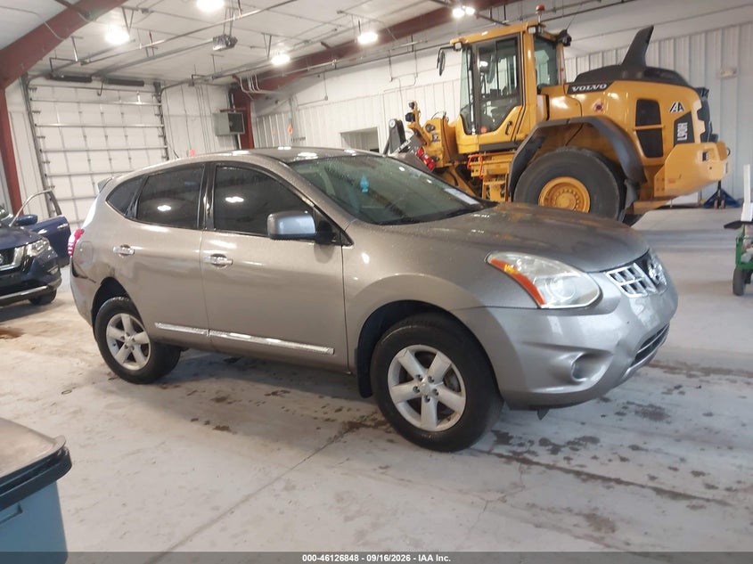 Photo of the 2013 NISSAN ROGUE S