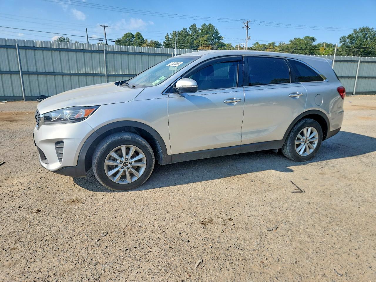 Photo of the 2020 KIA SORENTO L