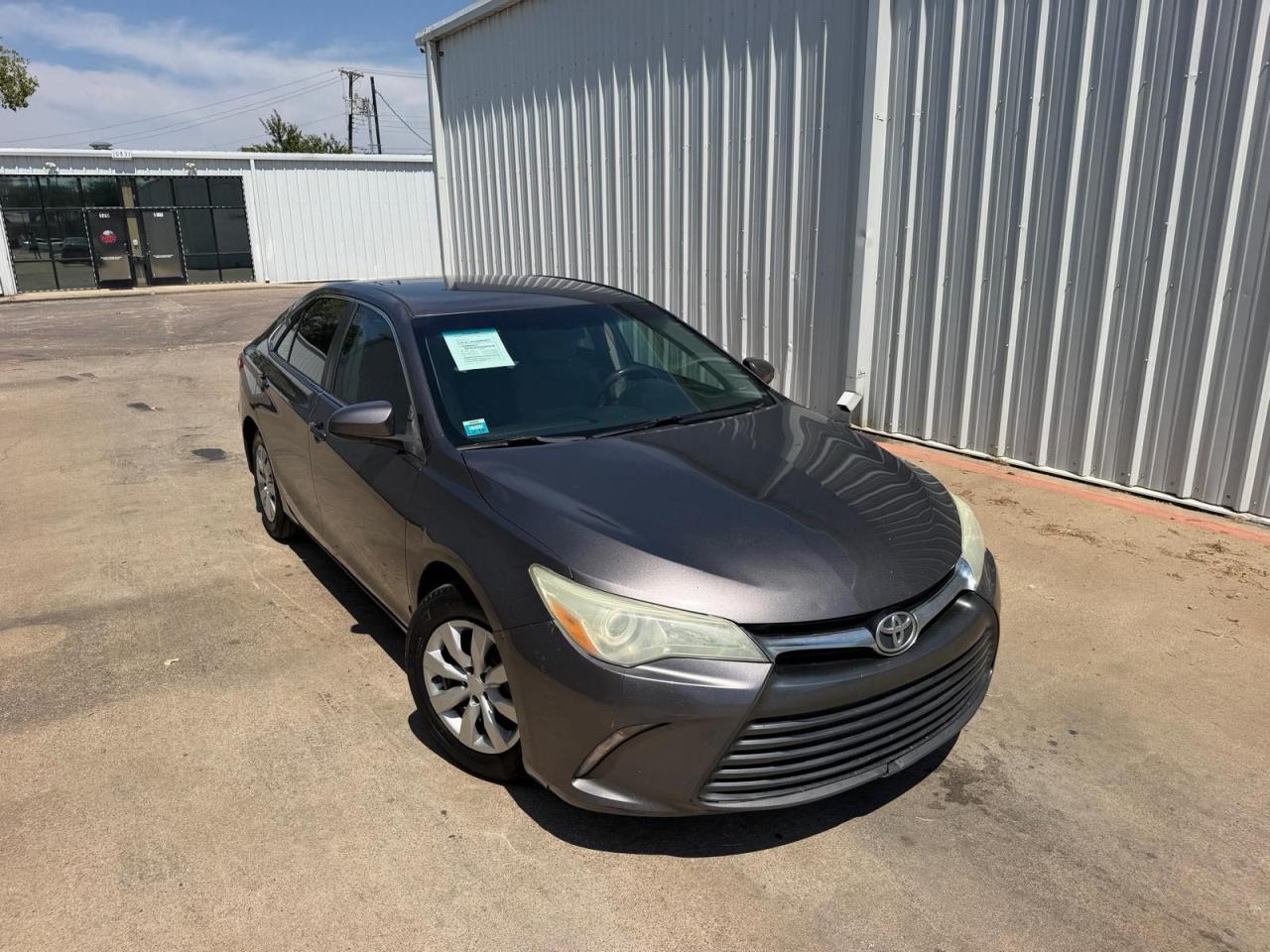 Photo of the 2016 TOYOTA CAMRY LE