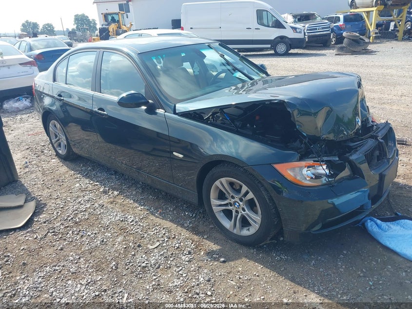 Photo of the 2008 BMW 328I