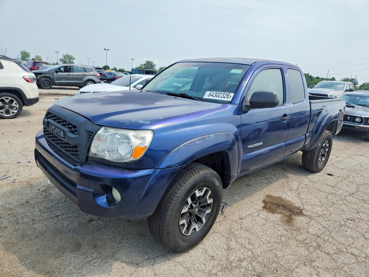 Photo of the 2005 TOYOTA TACOMA PRERUNNER ACCESS CAB
