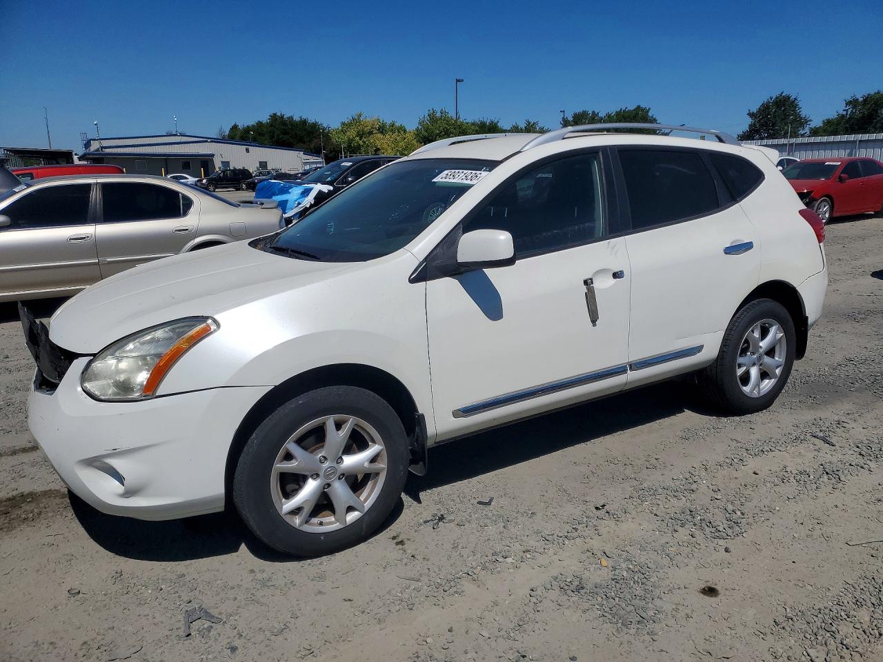 Photo of the 2011 NISSAN ROGUE S
