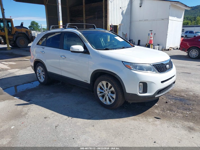 Photo of the 2014 KIA SORENTO EX V6