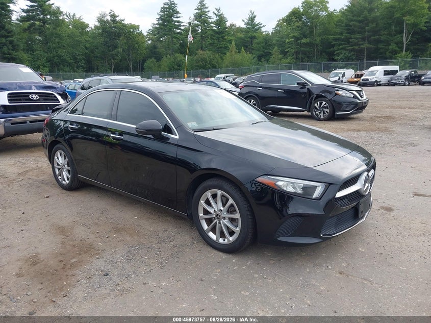Photo of the 2020 MERCEDES-BENZ A 220 4MATIC