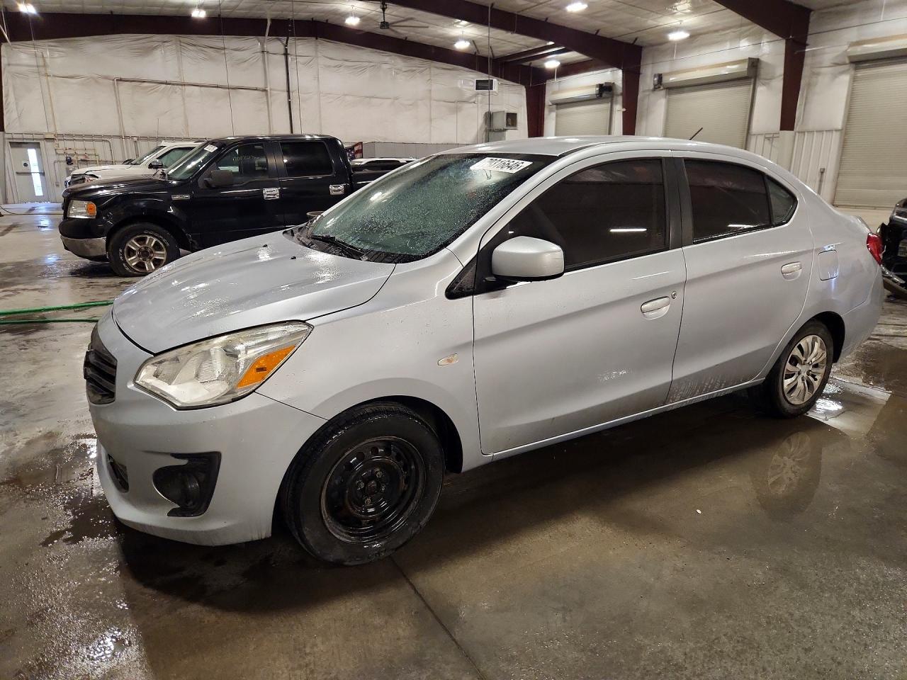 Photo of the 2017 MITSUBISHI MIRAGE G4 ES