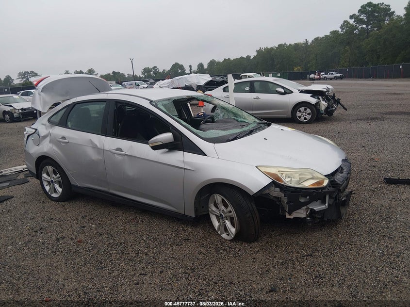 Photo of the 2014 FORD FOCUS SE
