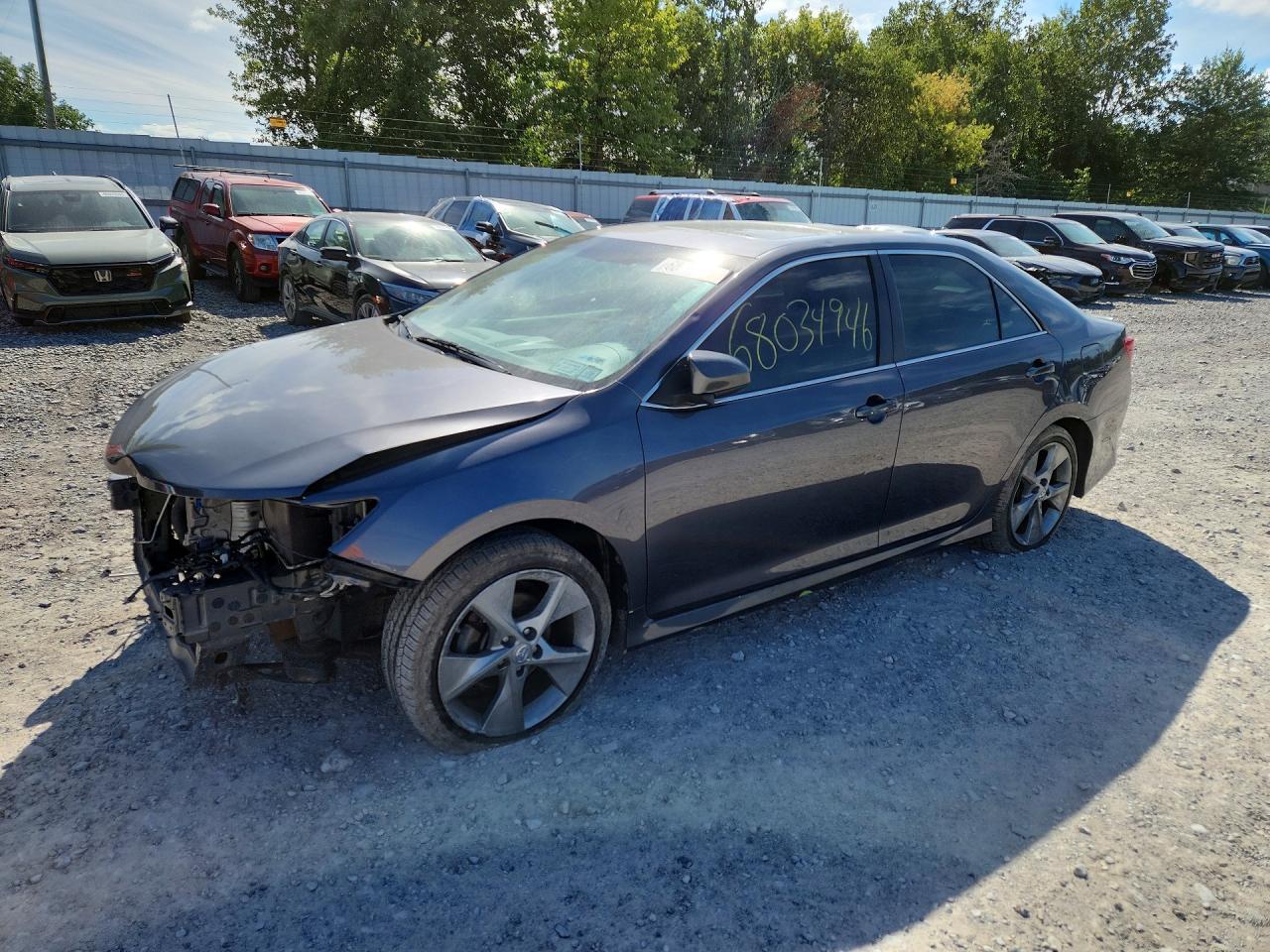 Photo of the 2014 TOYOTA CAMRY SE SPORT