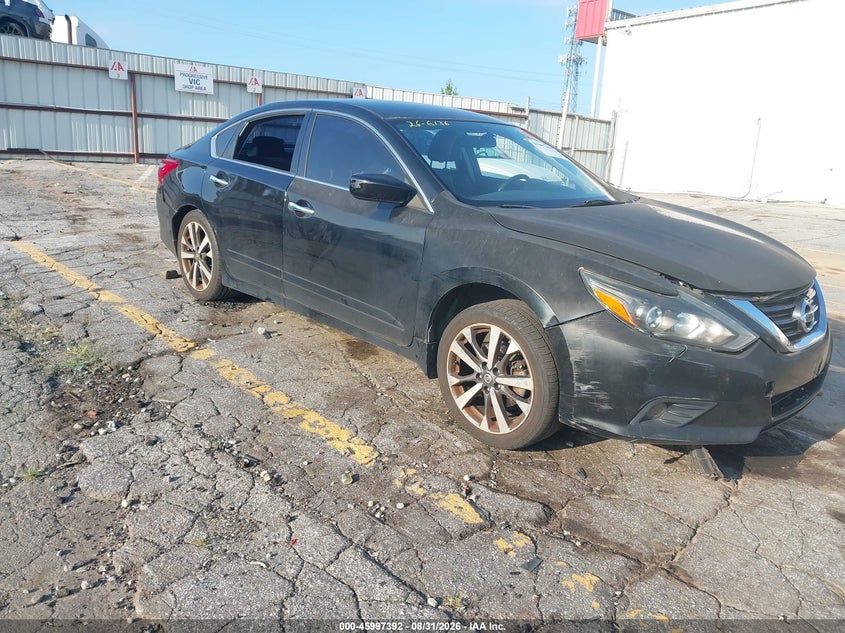 Photo of the 2016 NISSAN ALTIMA 2.5 SR