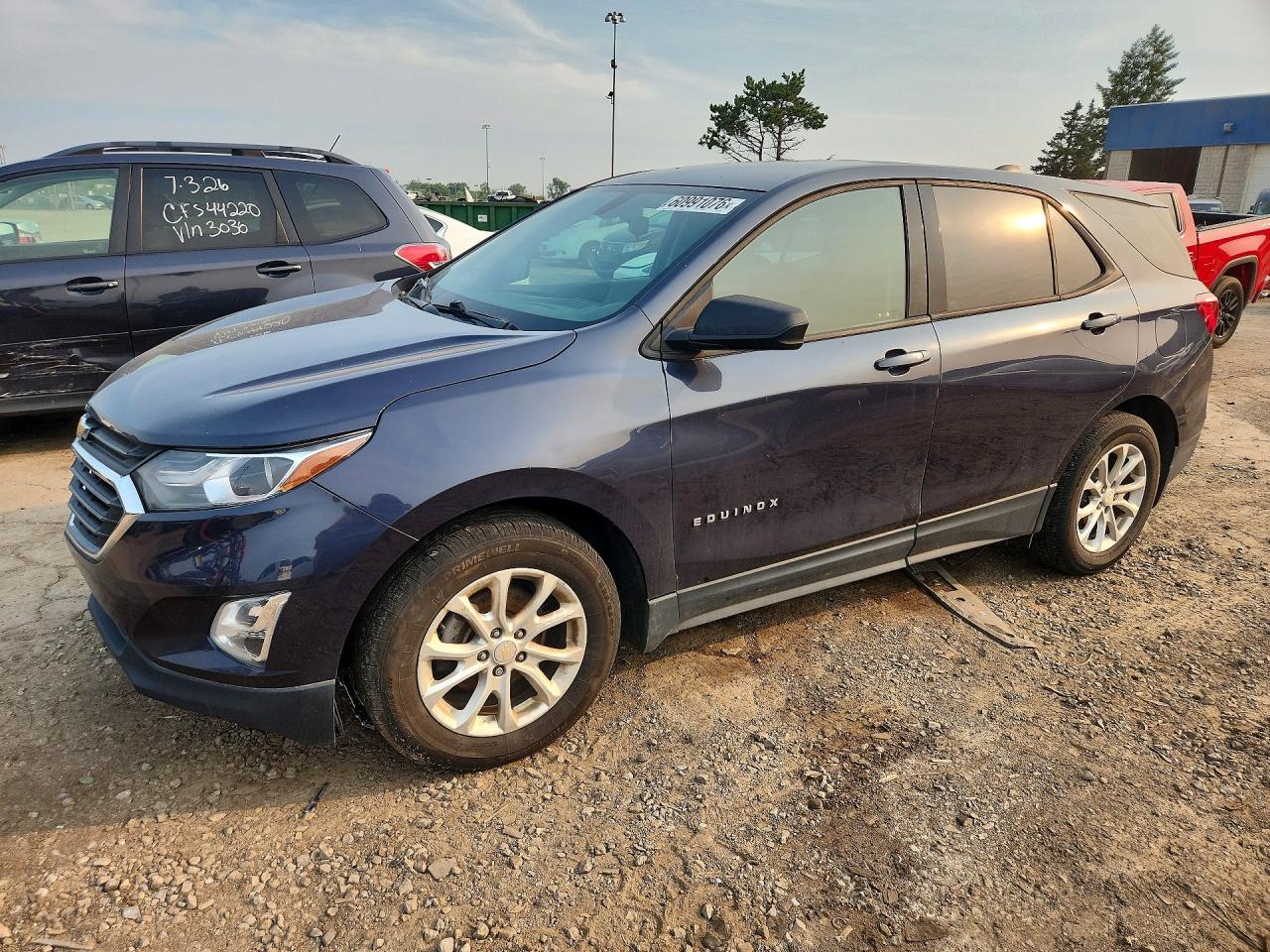 Photo of the 2019 CHEVROLET EQUINOX LS