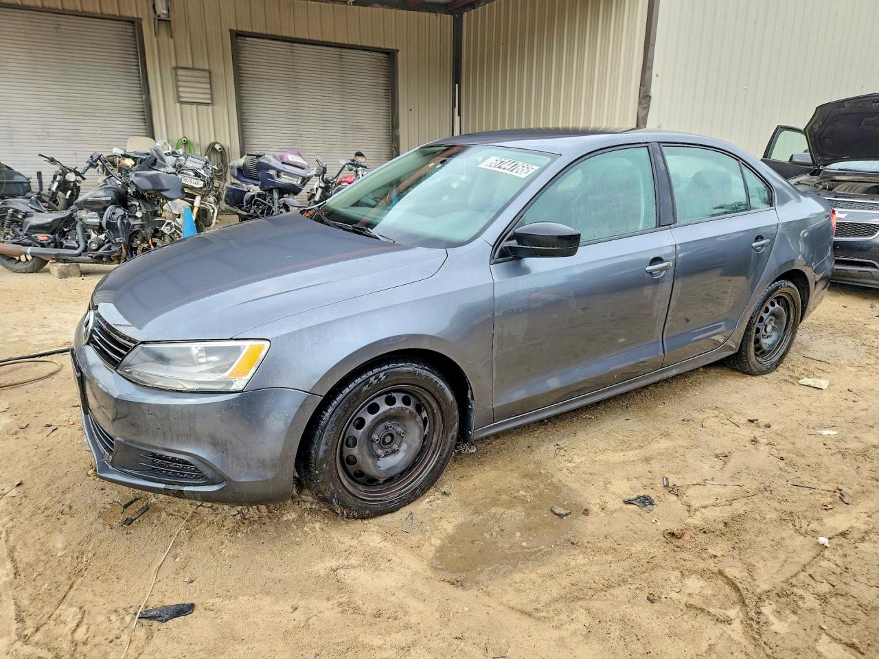 Photo of the 2013 VOLKSWAGEN JETTA BASE