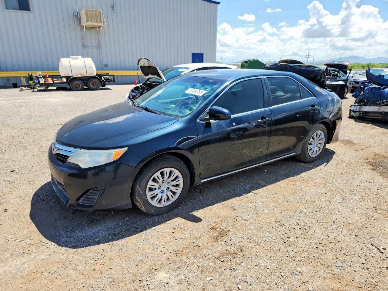 Photo of the 2014 TOYOTA CAMRY LE