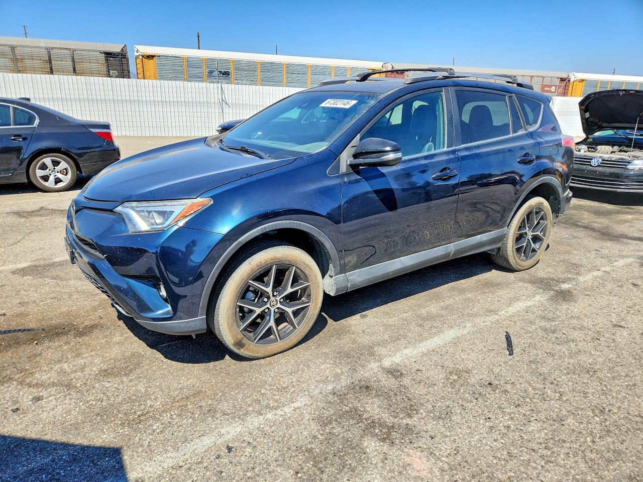 Photo of the 2017 TOYOTA RAV4 SE