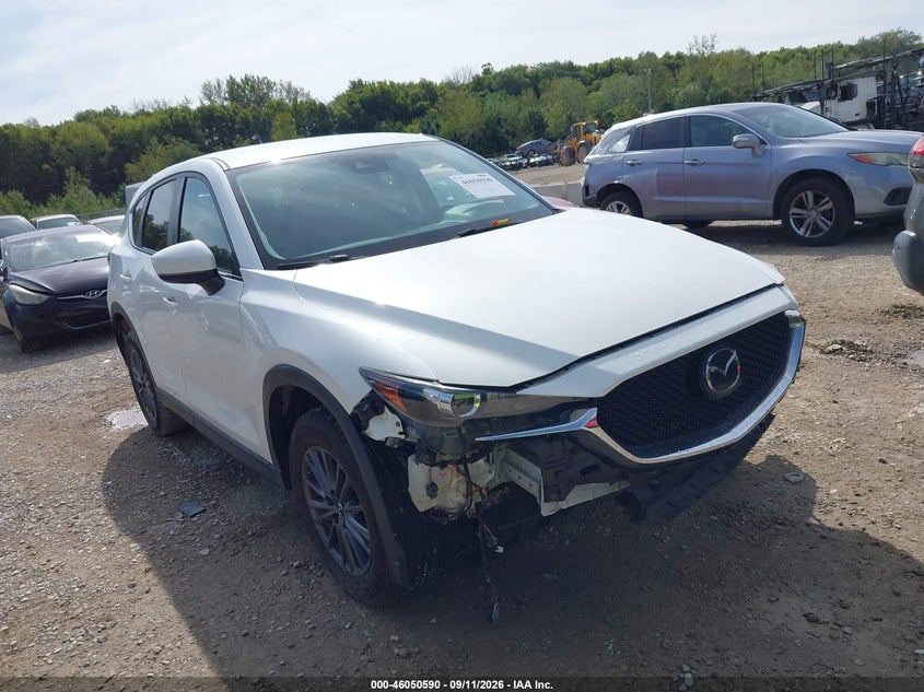 Photo of the 2019 MAZDA CX-5 TOURING