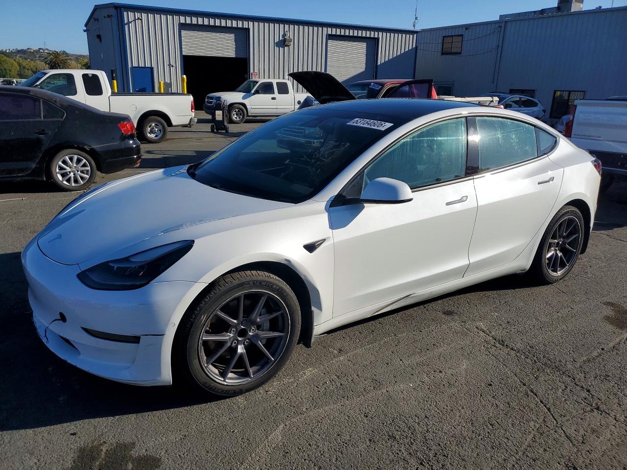 Photo of the 2021 TESLA MODEL 3
