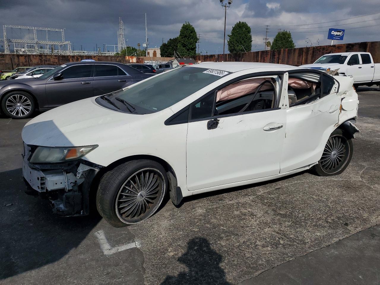 Photo of the 2013 HONDA CIVIC LX