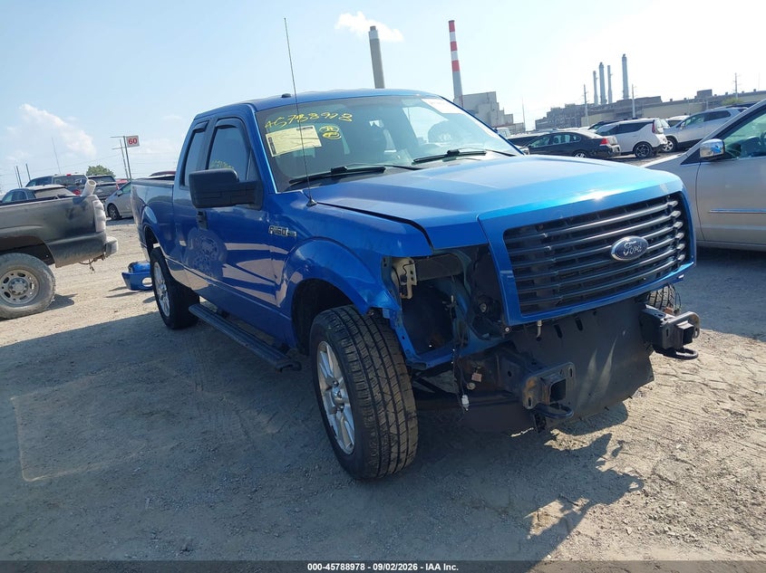 Photo of the 2014 FORD F-150 STX