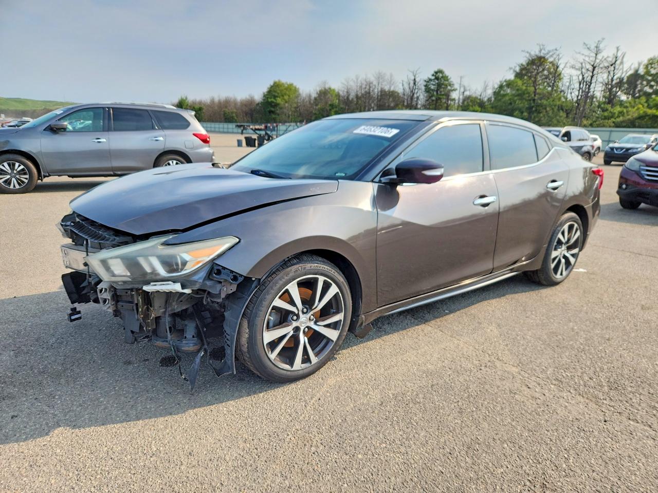 Photo of the 2016 NISSAN MAXIMA PLATINUM