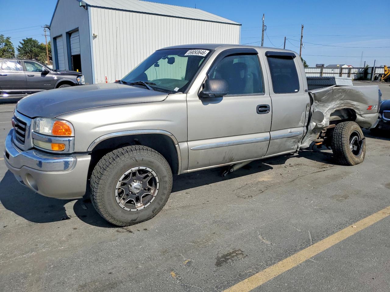 Photo of the 2003 GMC NEW SIERRA K1500