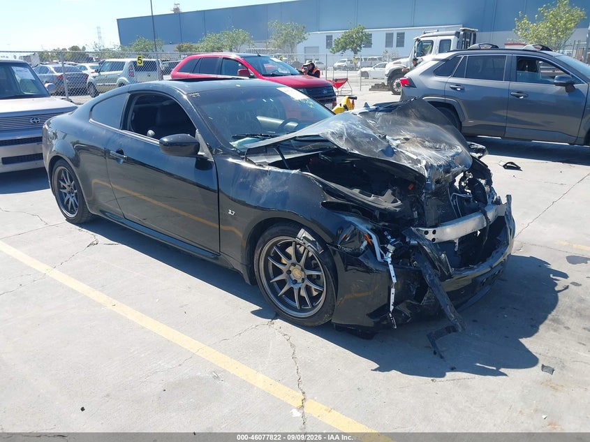 Photo of the 2014 INFINITI Q60 JOURNEY