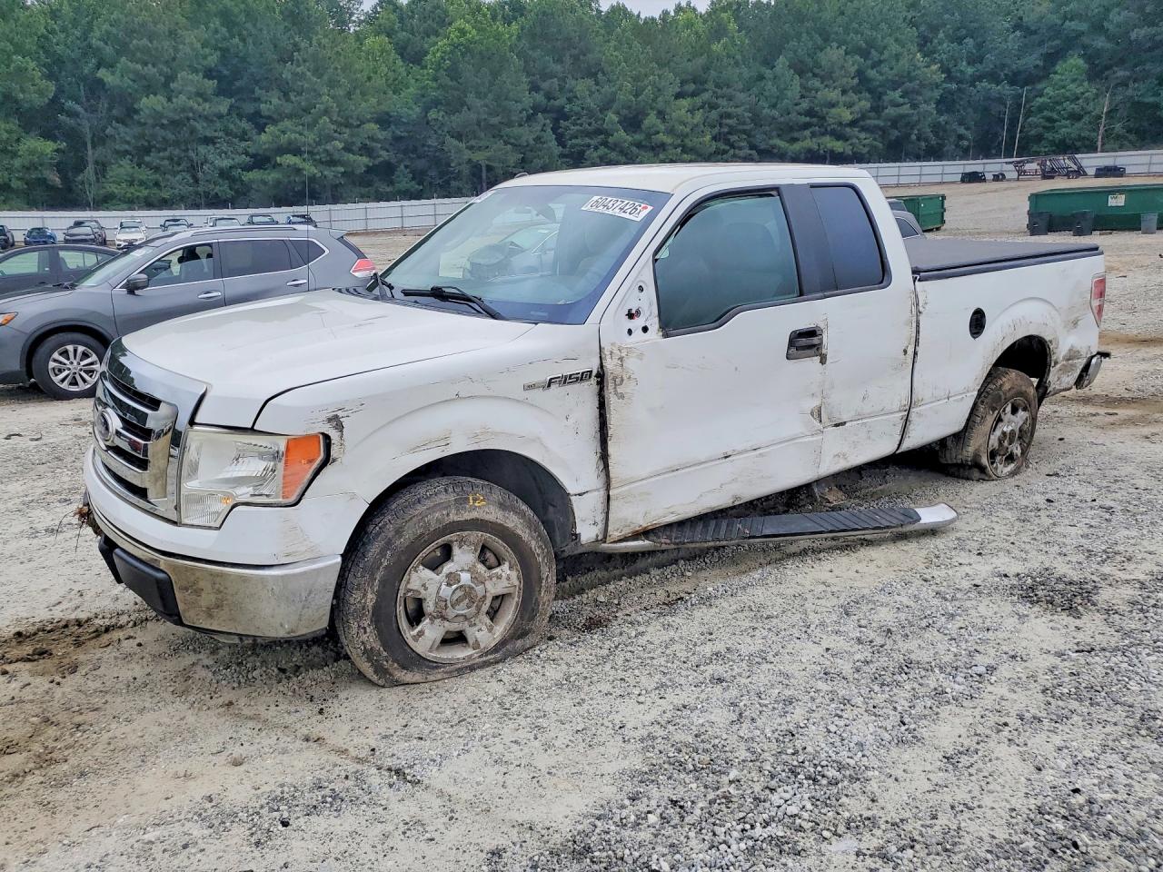 Photo of the 2010 FORD F150 SUPER CAB