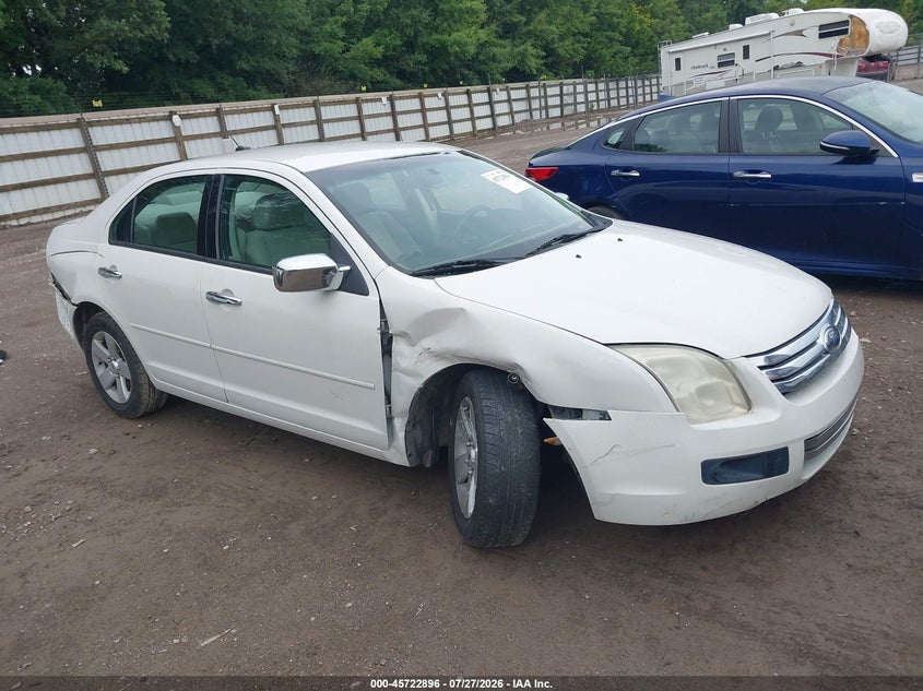 Photo of the 2008 FORD FUSION SE