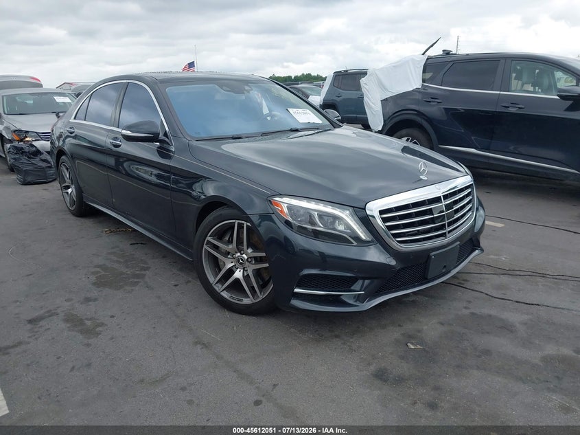 Photo of the 2014 MERCEDES-BENZ S 550
