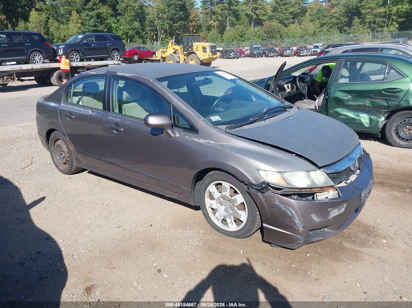 Photo of the 2010 HONDA CIVIC LX