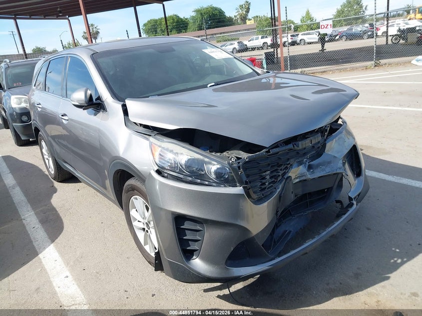 Photo of the 2019 KIA SORENTO 3.3L LX