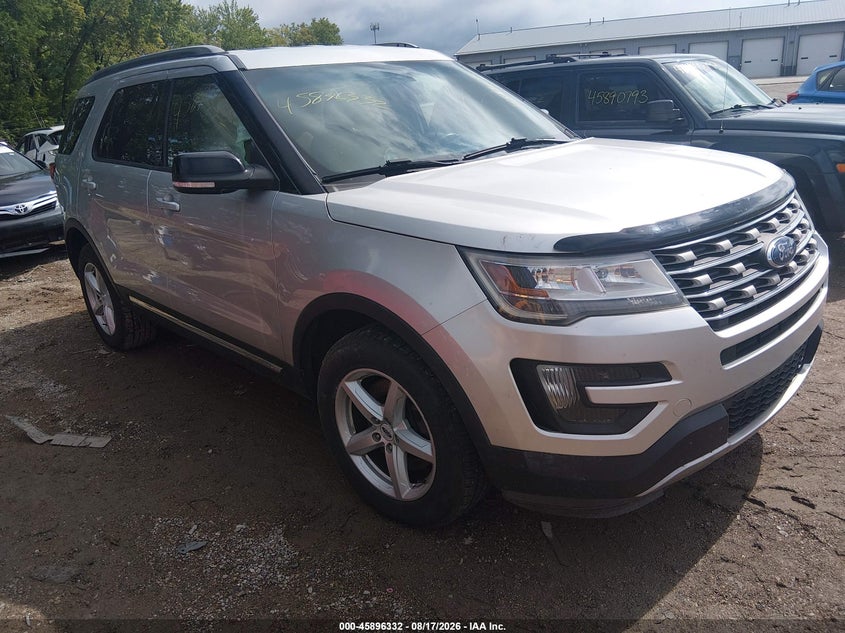 Photo of the 2016 FORD EXPLORER XLT