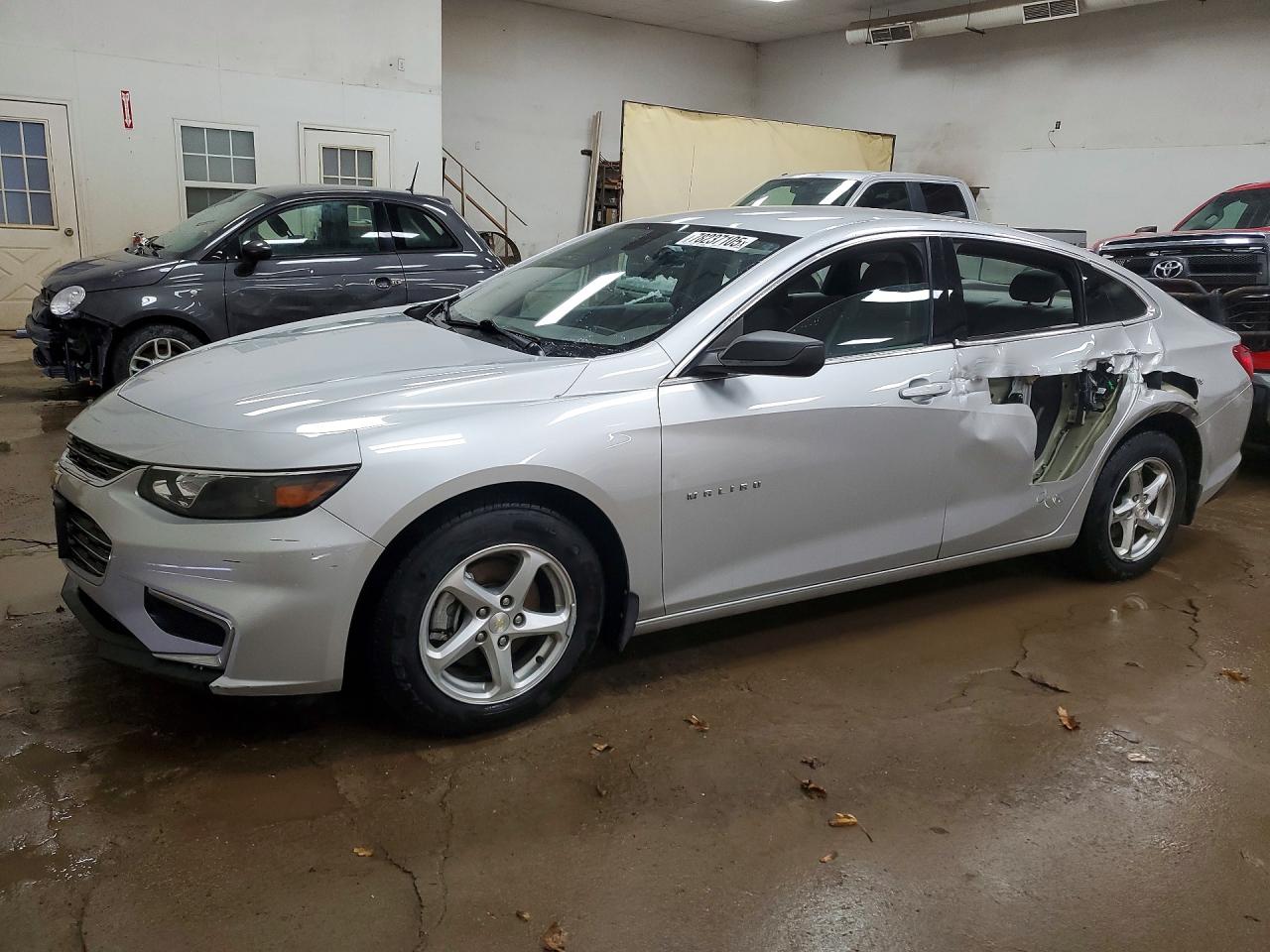 Photo of the 2018 CHEVROLET MALIBU LS