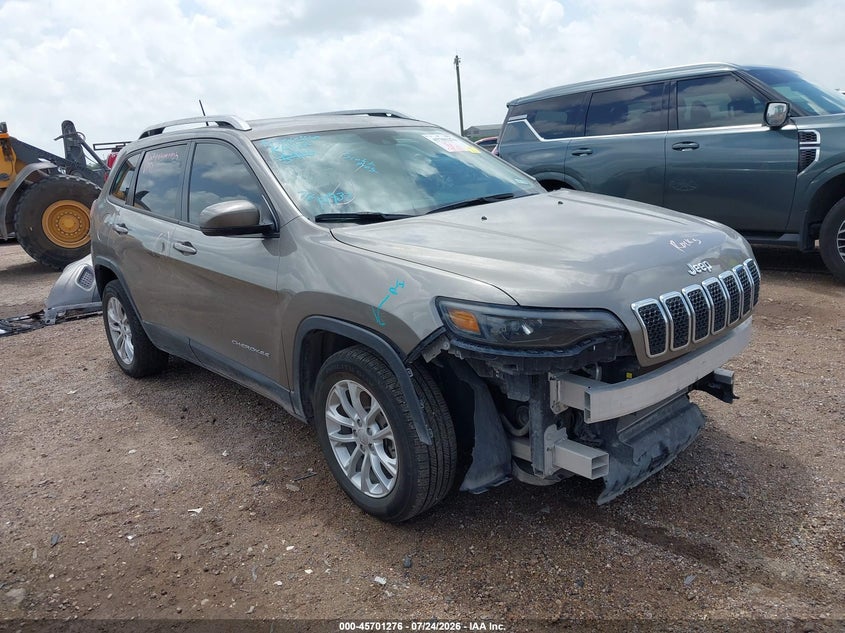 Photo of the 2021 JEEP CHEROKEE LATITUDE FWD