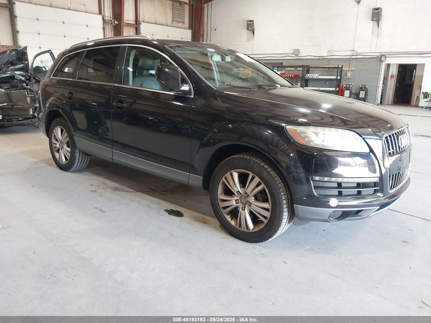 Photo of the 2010 AUDI Q7 3.6L PREMIUM PLUS