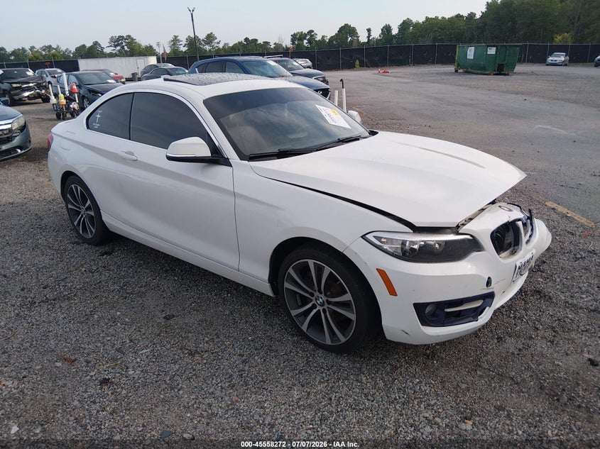 Photo of the 2016 BMW 228I