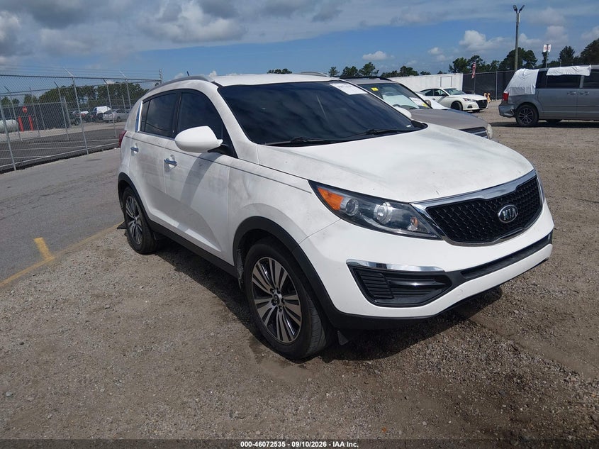Photo of the 2016 KIA SPORTAGE EX