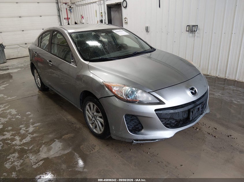 Photo of the 2013 MAZDA MAZDA3 I TOURING