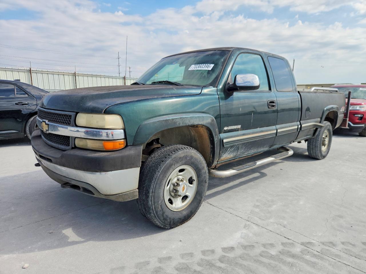 Photo of the 2001 CHEVROLET SILVERADO K2500 HEAVY DUTY