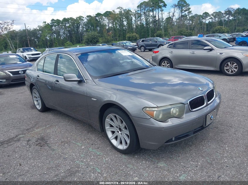Photo of the 2002 BMW 745I