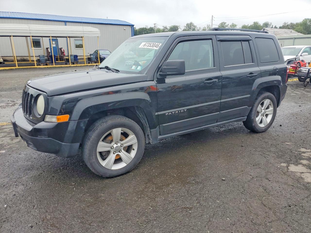 Photo of the 2014 JEEP PATRIOT LATITUDE