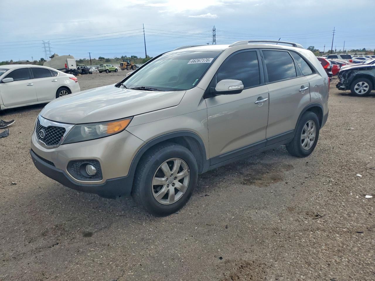 Photo of the 2013 KIA SORENTO LX