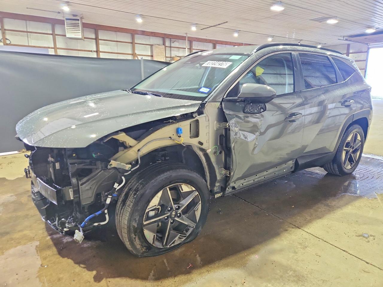 Photo of the 2026 HYUNDAI TUCSON SEL