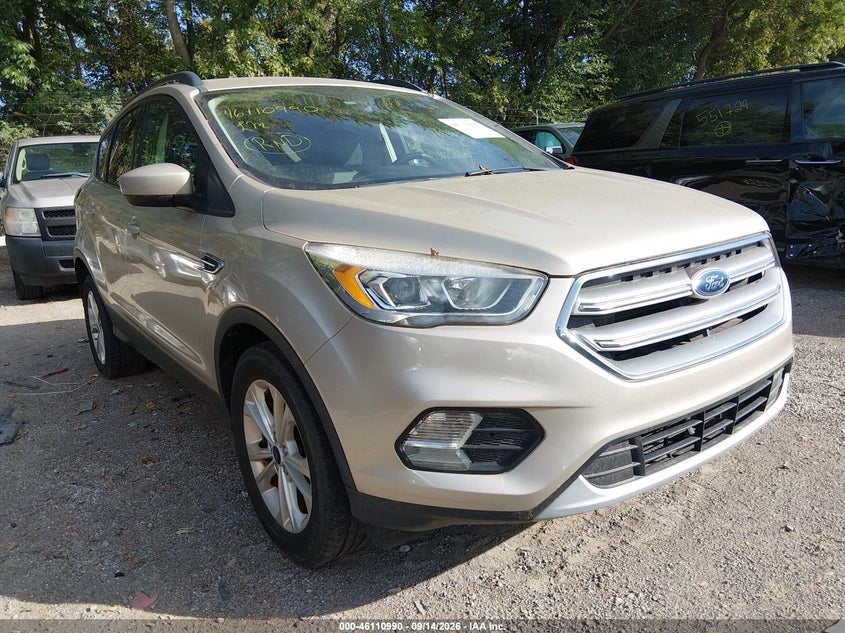Photo of the 2017 FORD ESCAPE SE