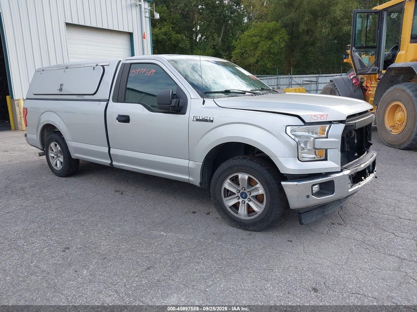 Photo of the 2017 FORD F-150 XL