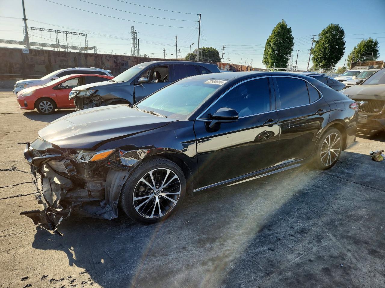 Photo of the 2018 TOYOTA CAMRY SE
