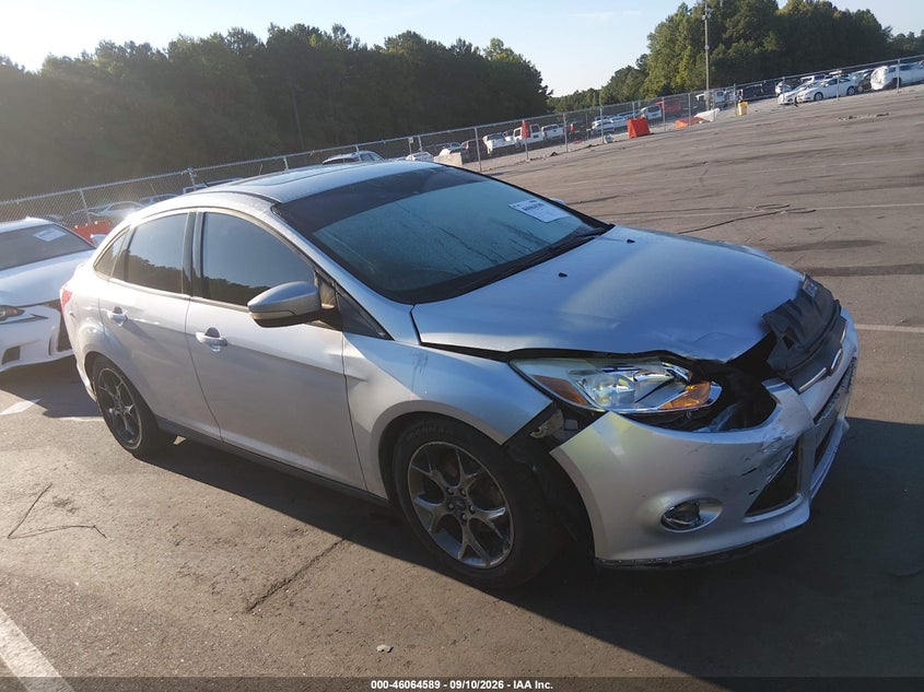 Photo of the 2014 FORD FOCUS SE