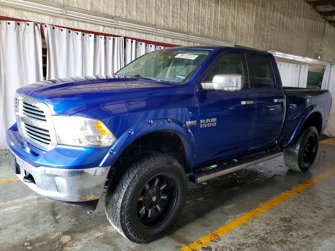 Photo of the 2015 RAM 1500 SLT