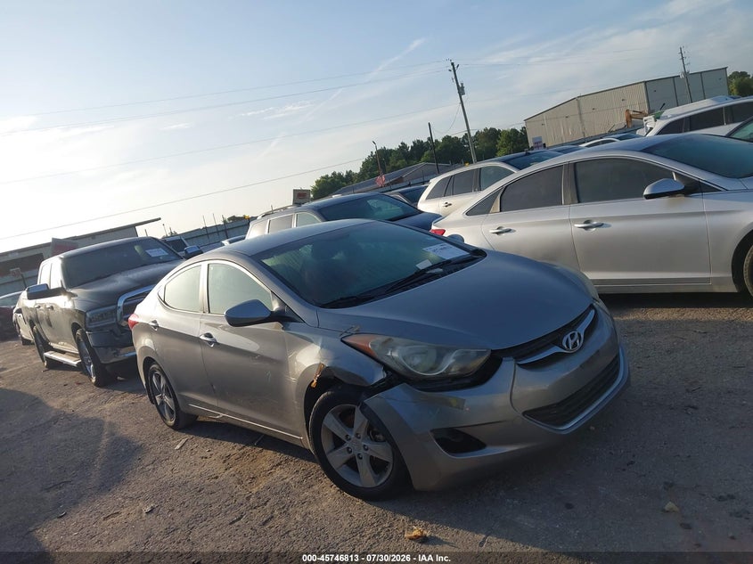 Photo of the 2013 HYUNDAI ELANTRA GLS