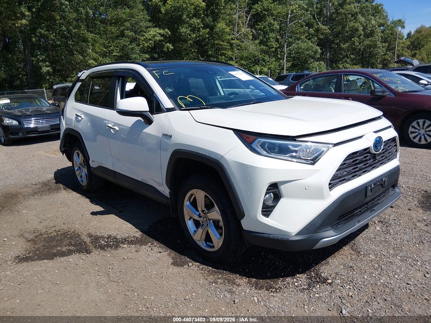 Photo of the 2021 TOYOTA RAV4 HYBRID LIMITED
