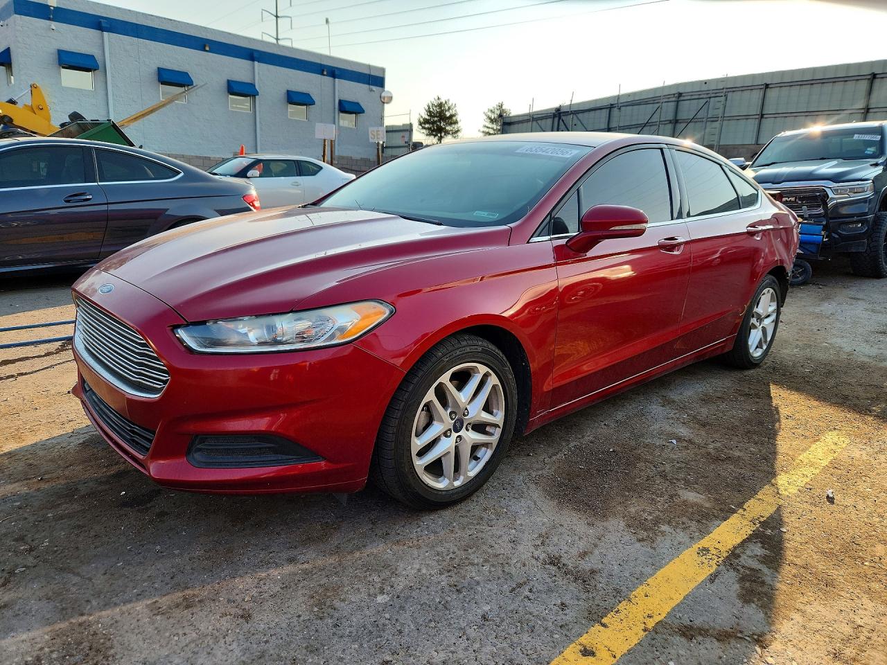 Photo of the 2016 FORD FUSION SE