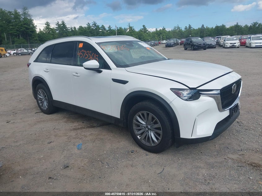 Photo of the 2024 MAZDA CX-90 3.3 TURBO PREFERRED PLUS
