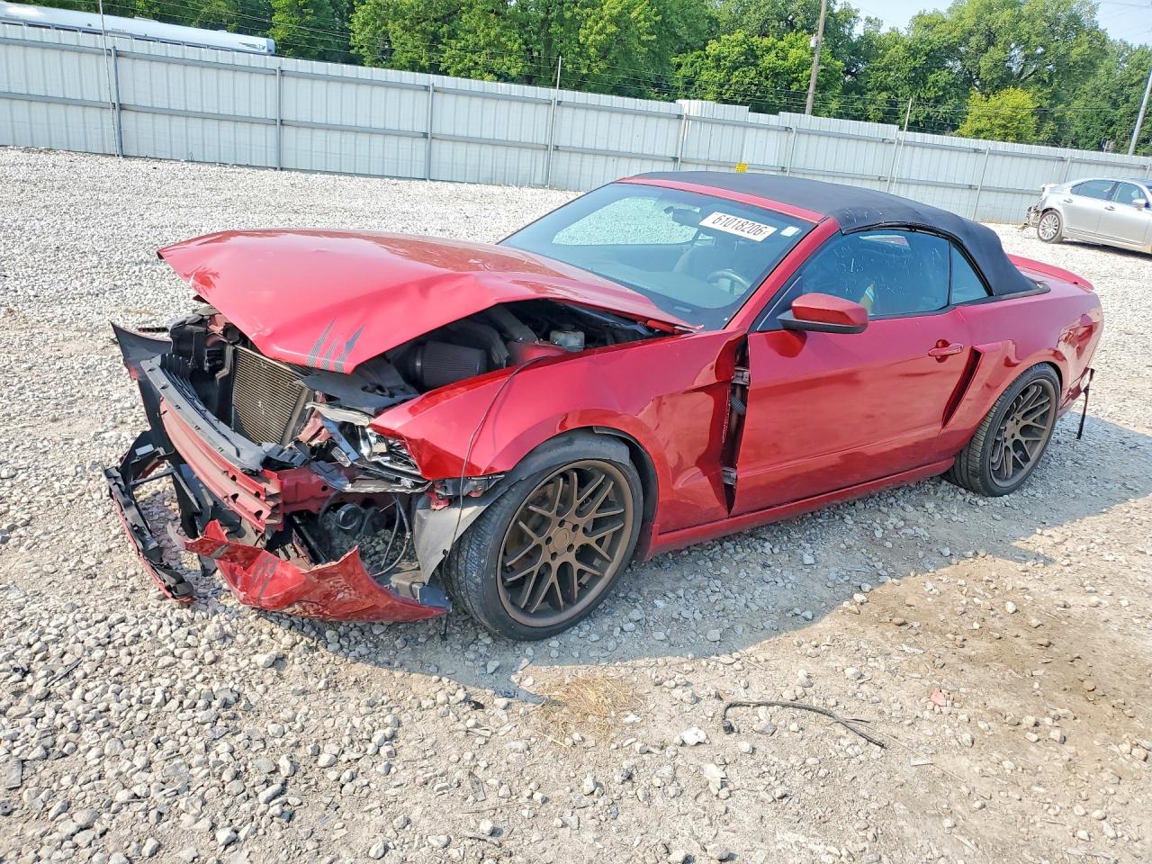 Photo of the 2013 FORD MUSTANG